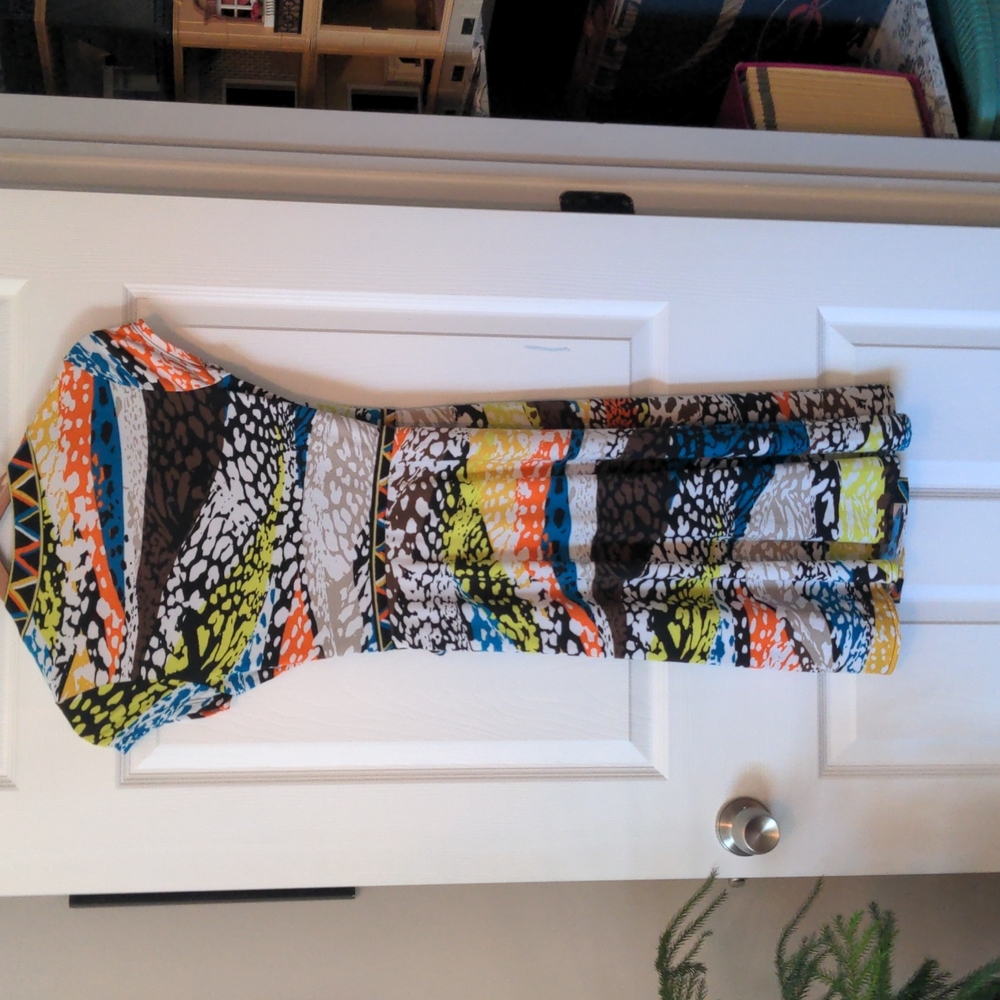 Dress - Picture 2 of 3